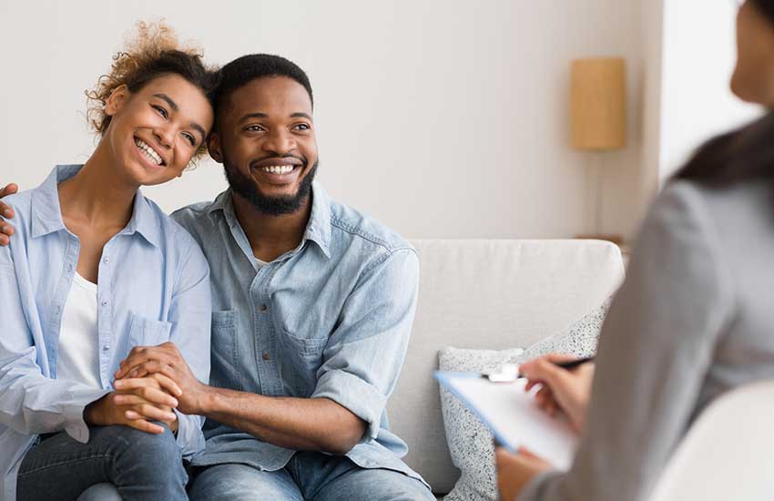 Couples-Therapy-LivWell